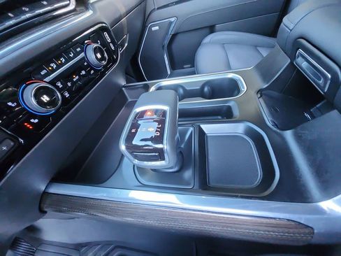 Certified 2024 Chevrolet Silverado 1500 LT Trail Boss w/ LT Trail Boss Premium Package image 20