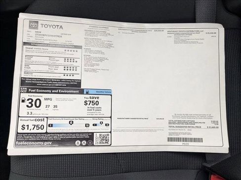 Certified 2025 Toyota RAV4 LE image 17