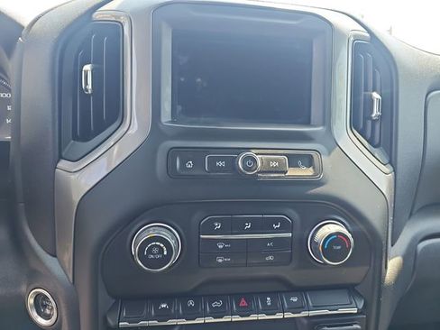 Used 2023 Chevrolet Silverado 1500 Custom RWD image 17