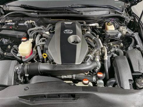 Used 2016 Lexus IS 200t RWD image 32