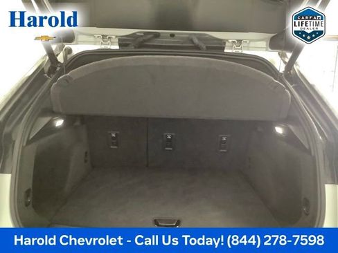 Used 2022 Cadillac XT4 Sport w/ Sun And Sound Package image 5