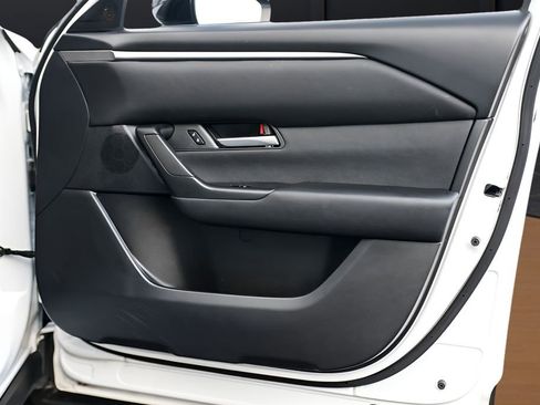 Used 2023 MAZDA CX-50 2.5 S w/ Cargo Package image 18