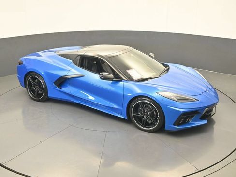 Used 2024 Chevrolet Corvette Stingray Convertible w/ 1LT RWD image 43