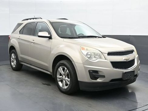 Used 2013 Chevrolet Equinox LT w/ Driver Convenience Package FWD image 2