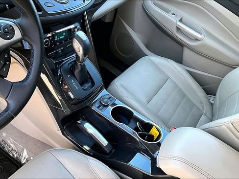 Used 2014 Ford Escape Titanium image 10