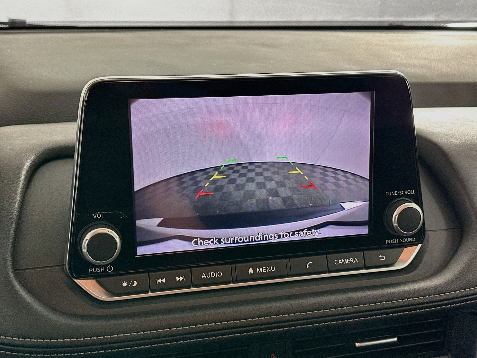 Used 2025 Nissan Rogue SV FWD image 22