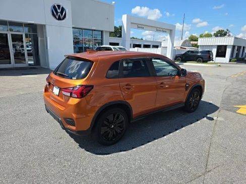 Used 2023 Mitsubishi Outlander Sport LE AWD/4WD image 3