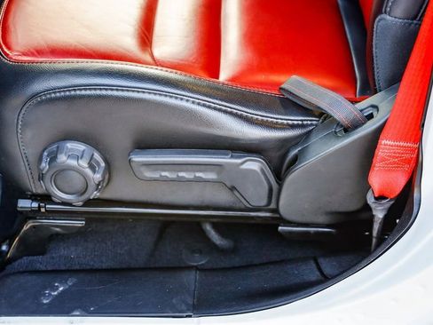 Used 2023 Jeep Wrangler Unlimited Rubicon 4xe image 26