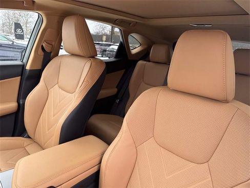 Used 2025 Lexus NX 350 AWD w/ Luxury Package image 33