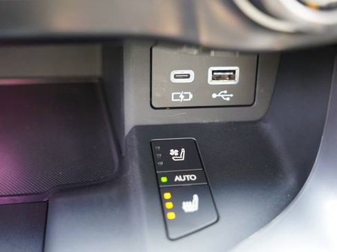 Used 2023 Lexus LX 600 F Sport image 35