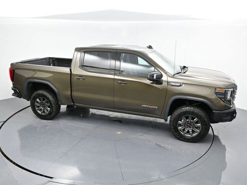 Used 2024 GMC Sierra 1500 AT4X image 40
