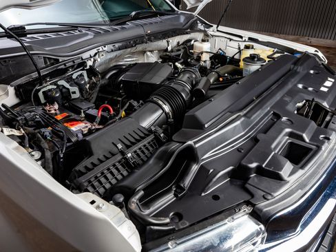 Used 2021 Ford F250 Lariat w/ Lariat Value Package image 39