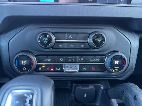 New 2025 Ford Bronco Badlands w/ Matte Film Protection Package image 20