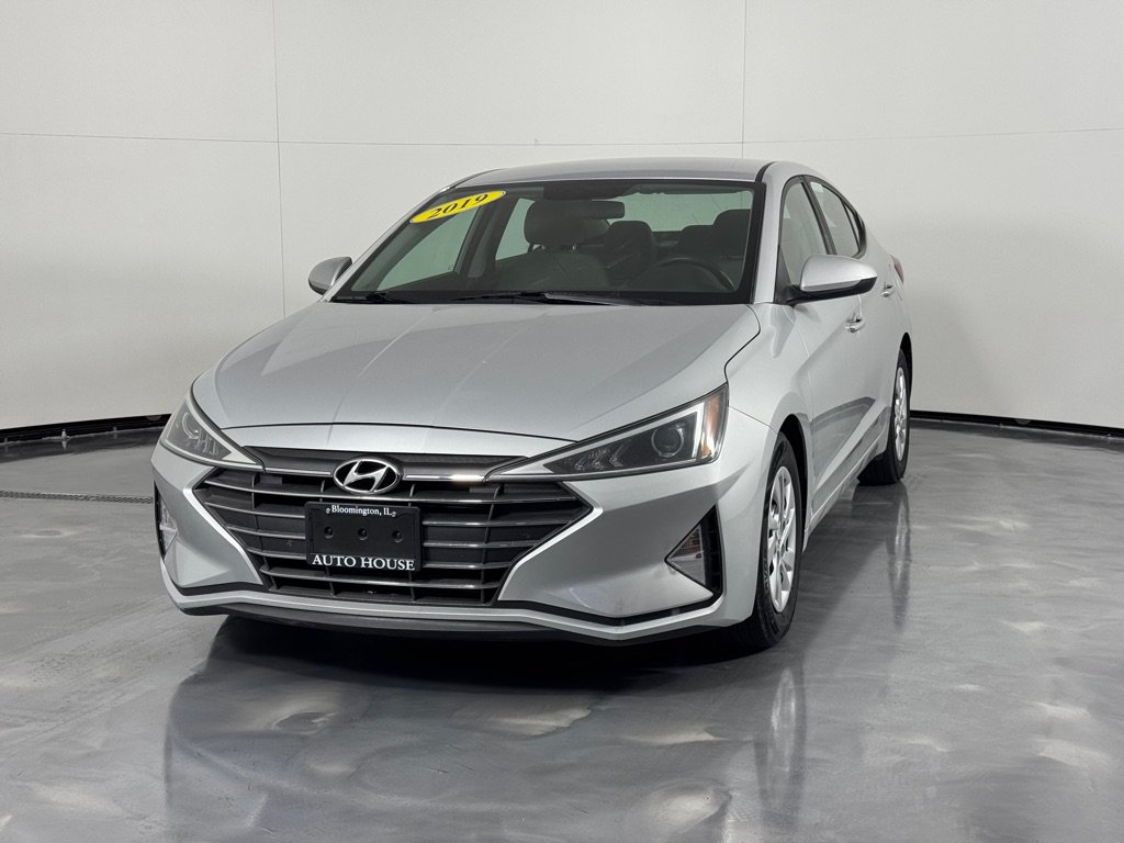 Used 2019 Hyundai Elantra SE FWD image 10