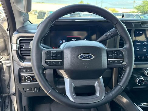 Used 2024 Ford F250 Lariat w/ Sport Appearance Package image 14