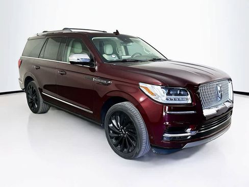 Used 2020 Lincoln Navigator Black Label w/ Cargo Convenience Package AWD/4WD image 24