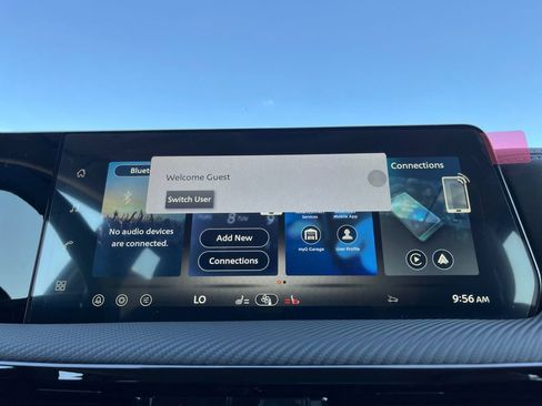 New 2026 Nissan Kicks SR w/ Cold Weather Package image 8