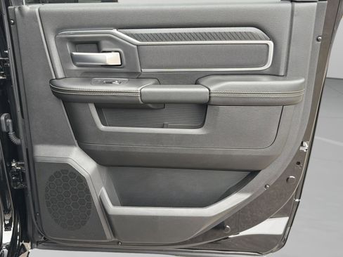 New 2025 RAM 2500 Big Horn image 7