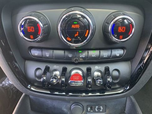 Used 2017 MINI Cooper Clubman ALL4 image 33