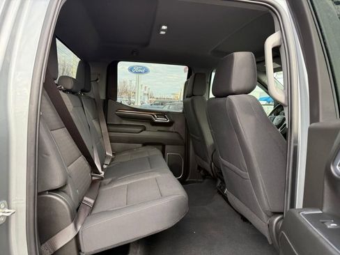 Used 2023 Chevrolet Silverado 1500 RST image 9
