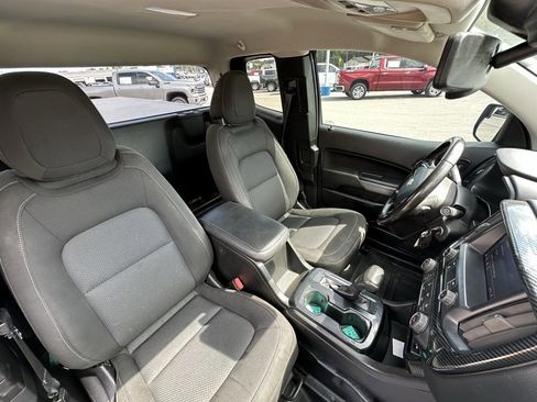 Used 2021 Chevrolet Colorado LT w/ Fleet Safety Package image 10