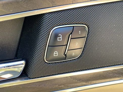 Used 2018 Lincoln MKX Reserve w/ Lincoln MKX Climate Package FWD image 14