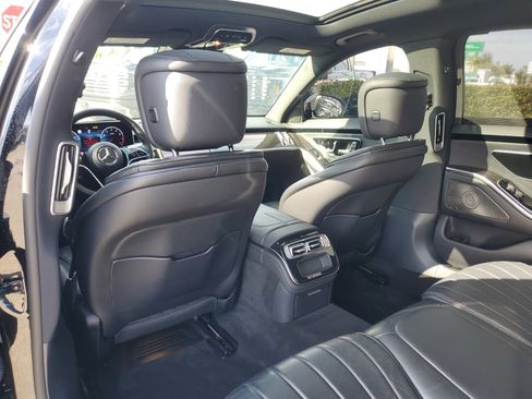 Used 2023 Mercedes-Benz S 500 4MATIC image 17