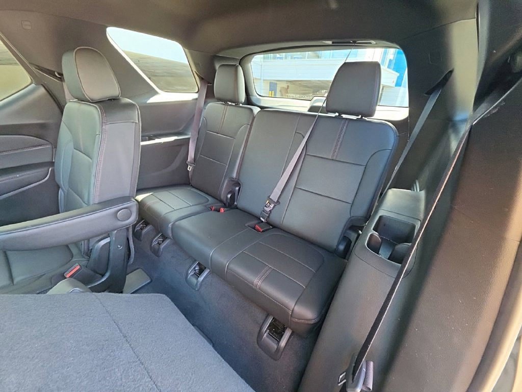 Used 2024 Chevrolet Traverse RS AWD/4WD image 27