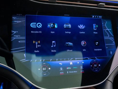 Certified 2023 Mercedes-Benz EQS 580 4MATIC SUV image 36