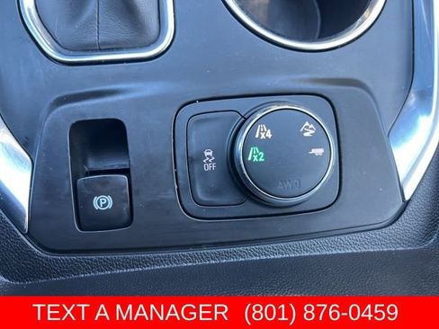 Used 2021 Chevrolet Traverse LT AWD/4WD image 26