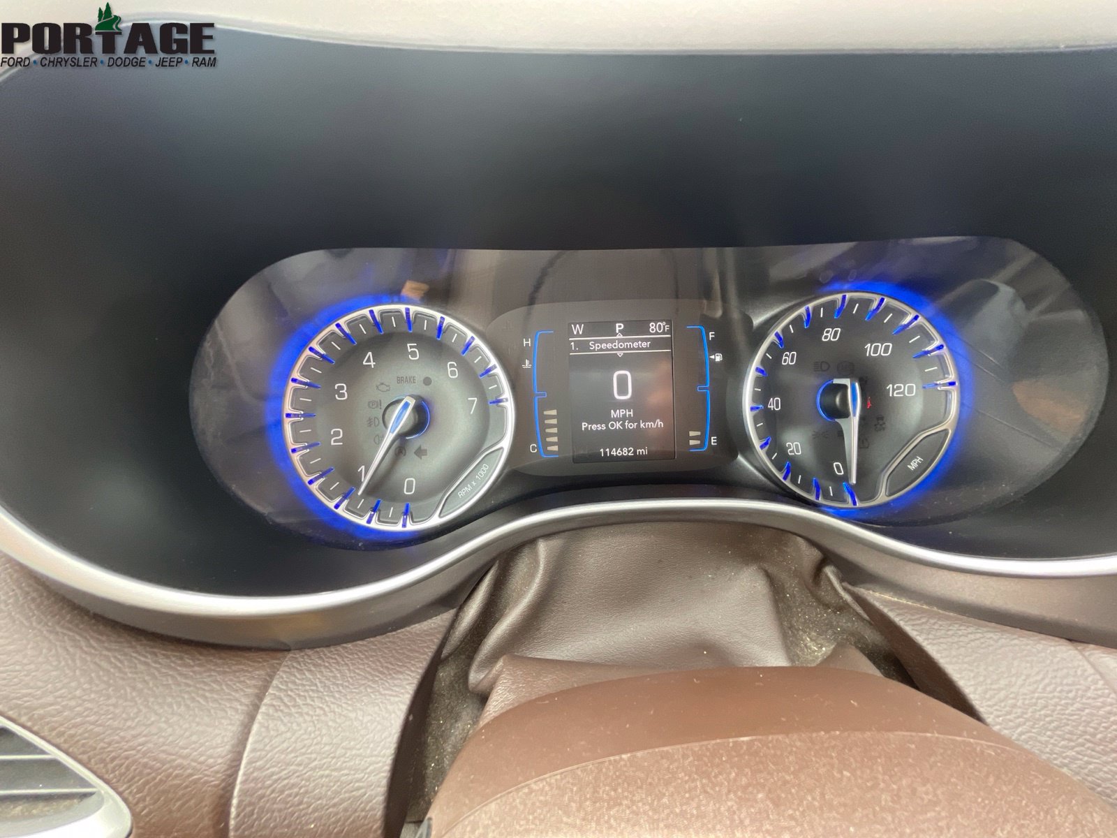 Used 2017 Chrysler Pacifica Touring-L FWD image 23