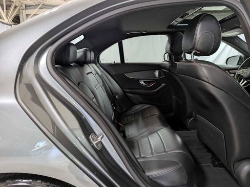 Used 2019 Mercedes-Benz C 300 Sedan image 12