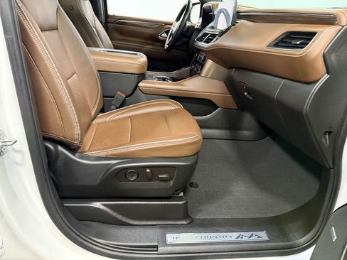 Used 2023 Chevrolet Tahoe High Country image 62