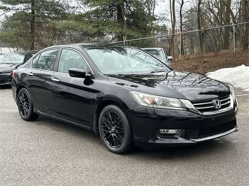 Used 2013 Honda Accord Sport image 17