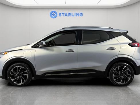 Used 2023 Chevrolet Bolt EUV Premier FWD image 4