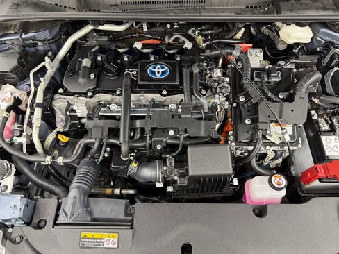 Used 2024 Toyota Corolla LE w/ LE Convenience Package image 36