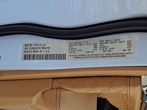 New 2026 Jeep Grand Cherokee Summit image 18