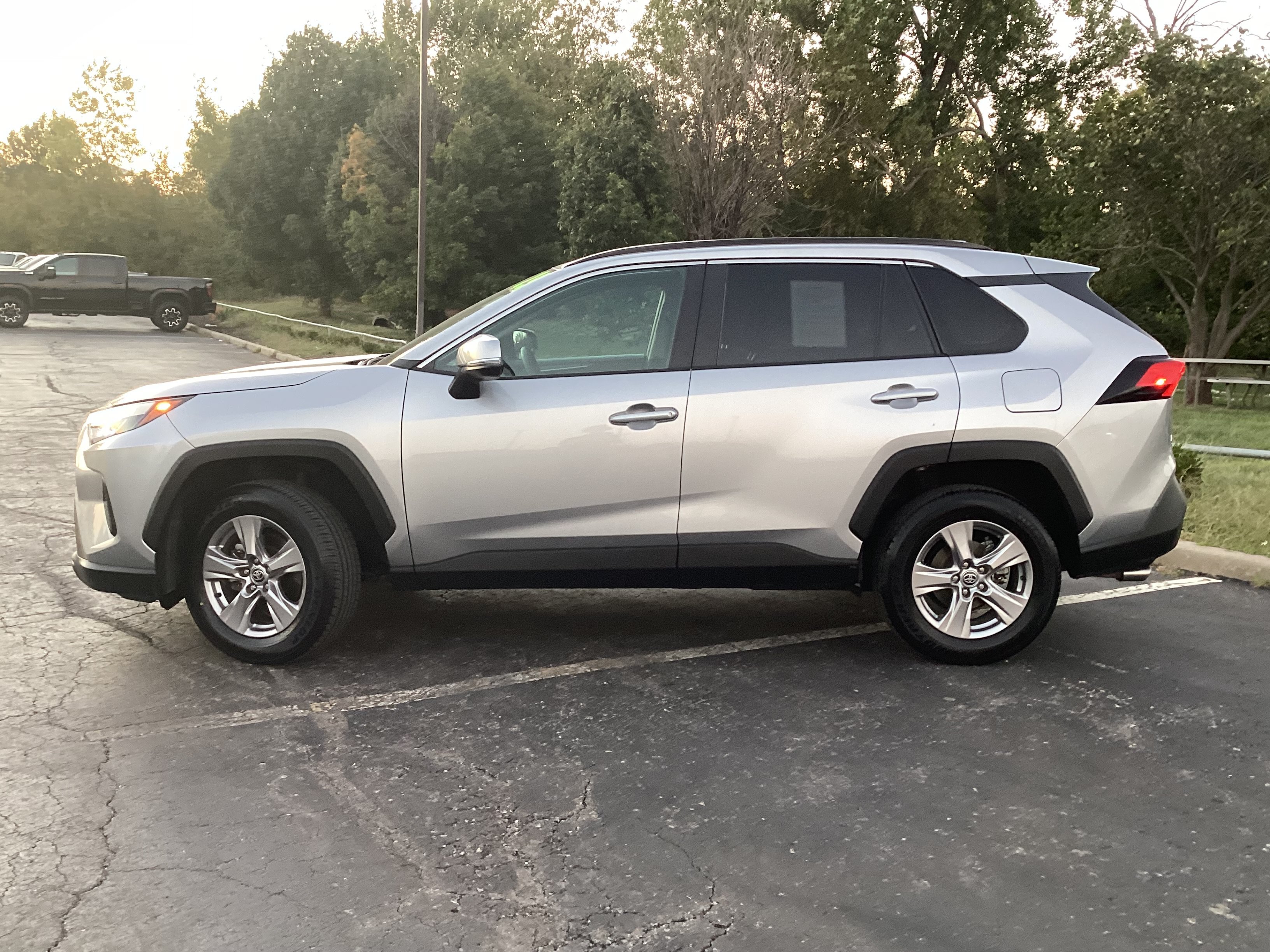 Certified 2025 Toyota RAV4 XLE FWD image 18
