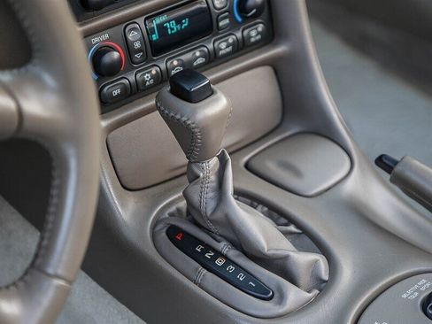 Used 2003 Chevrolet Corvette Convertible w/ Preferred Equipment Group1 image 29