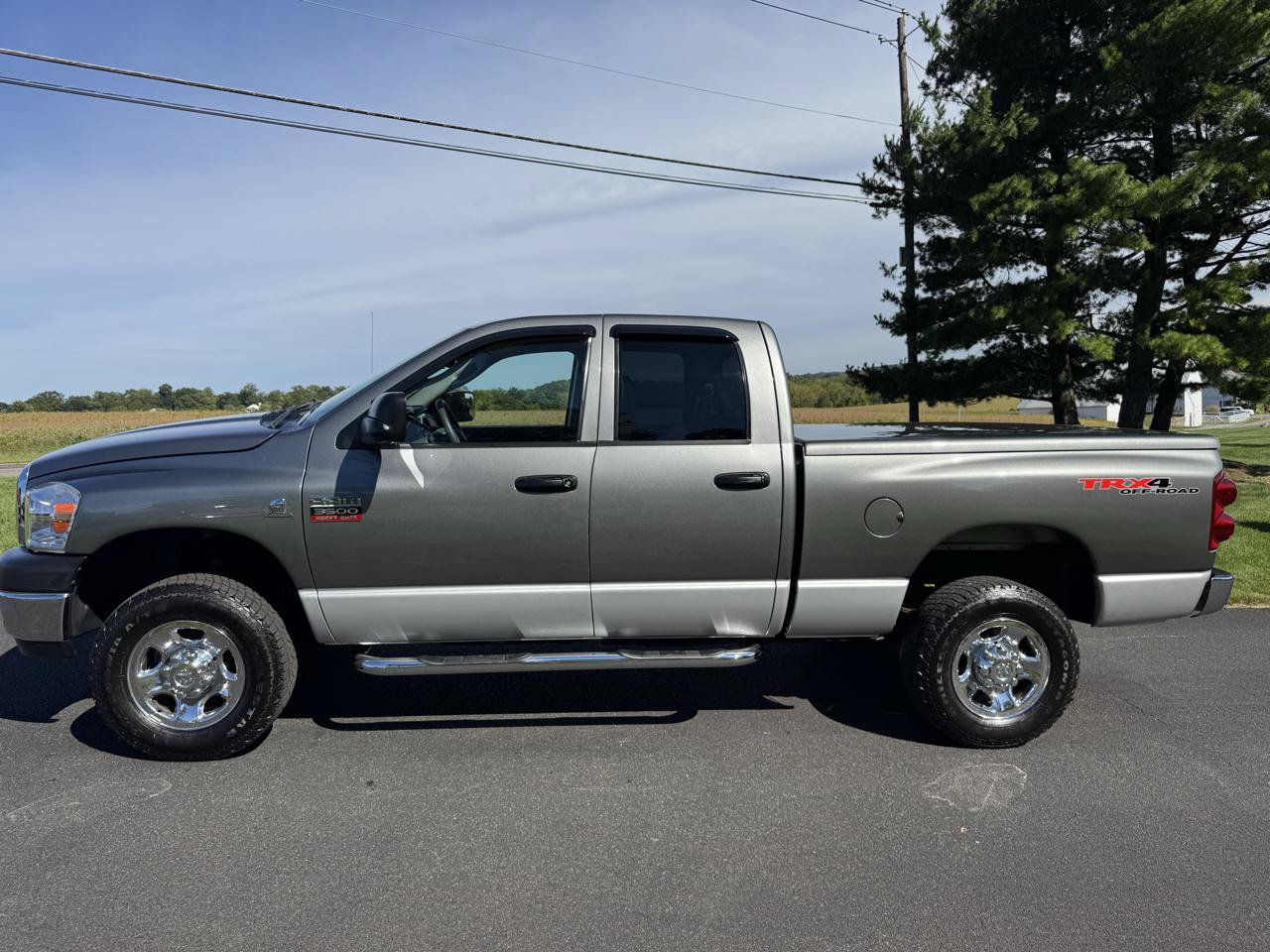 Used 2007 Dodge Ram 3500 Truck SLT AWD/4WD image 3