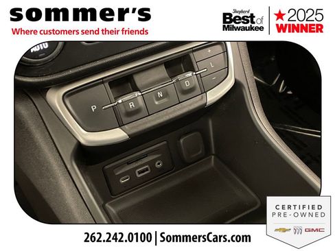 Certified 2022 GMC Terrain SLT w/ Infotainment Package II image 23