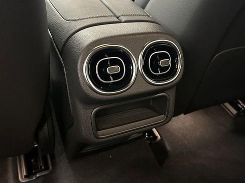 Certified 2024 Mercedes-Benz GLC 300 4MATIC image 25