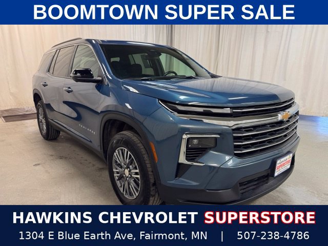 Used 2024 Chevrolet Traverse LT FWD image 1