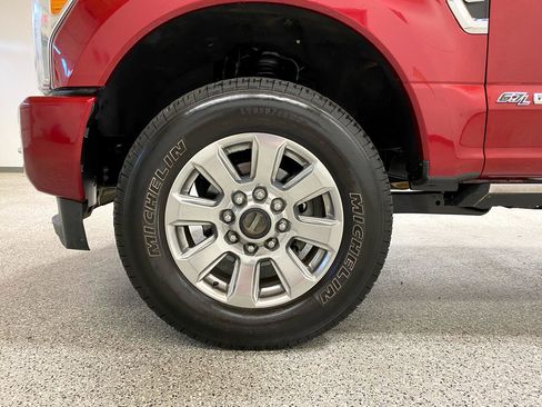 Used 2018 Ford F250 Platinum w/ Platinum Ultimate Package image 9