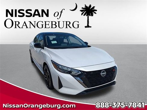 New 2025 Nissan Sentra SR w/ Trunk Package image 1