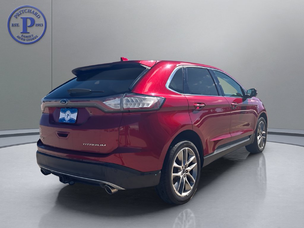 Used 2018 Ford Edge Titanium w/ Equipment Group 301A AWD/4WD image 7