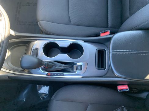 Certified 2023 Chevrolet Malibu LT image 25