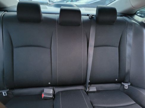 Used 2019 Honda Civic LX image 17