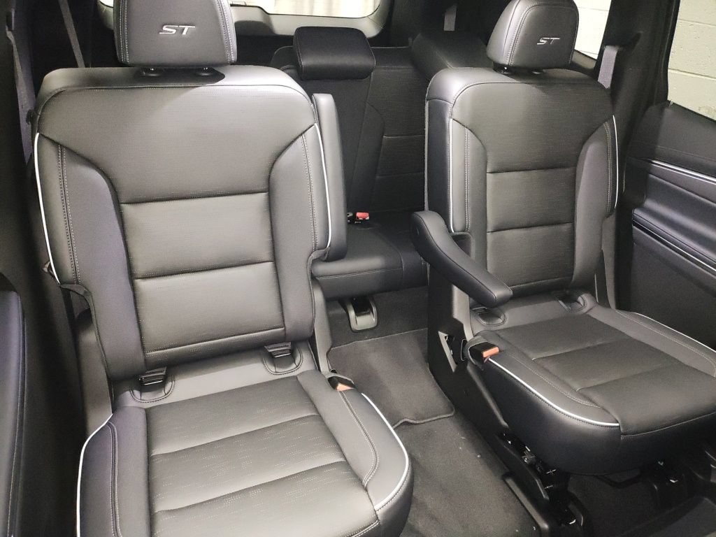 New 2026 Buick Enclave Sport Touring w/ Power Package FWD image 10