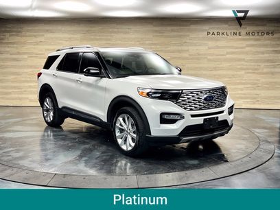 Used 2023 Ford Explorer Platinum w/ Technology Package